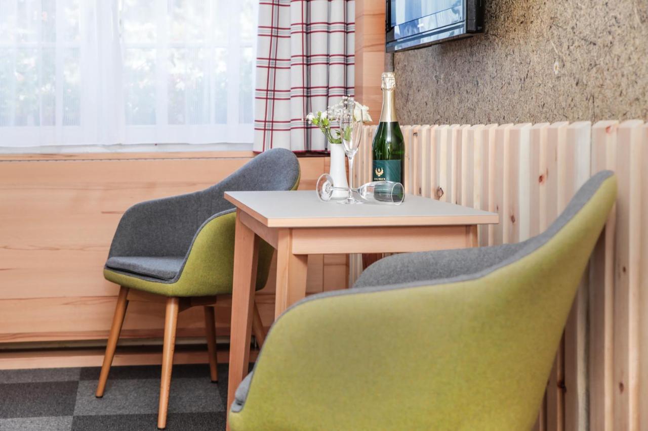 Hotel & Restaurant Waldblick Pulsnitz Zewnętrze zdjęcie